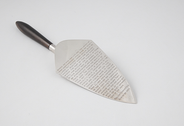 Trowel Slider Image 4